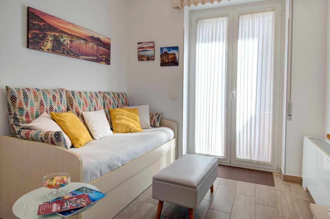 La Preziosa Apartment เนเปิลส์ ภายนอก รูปภาพ